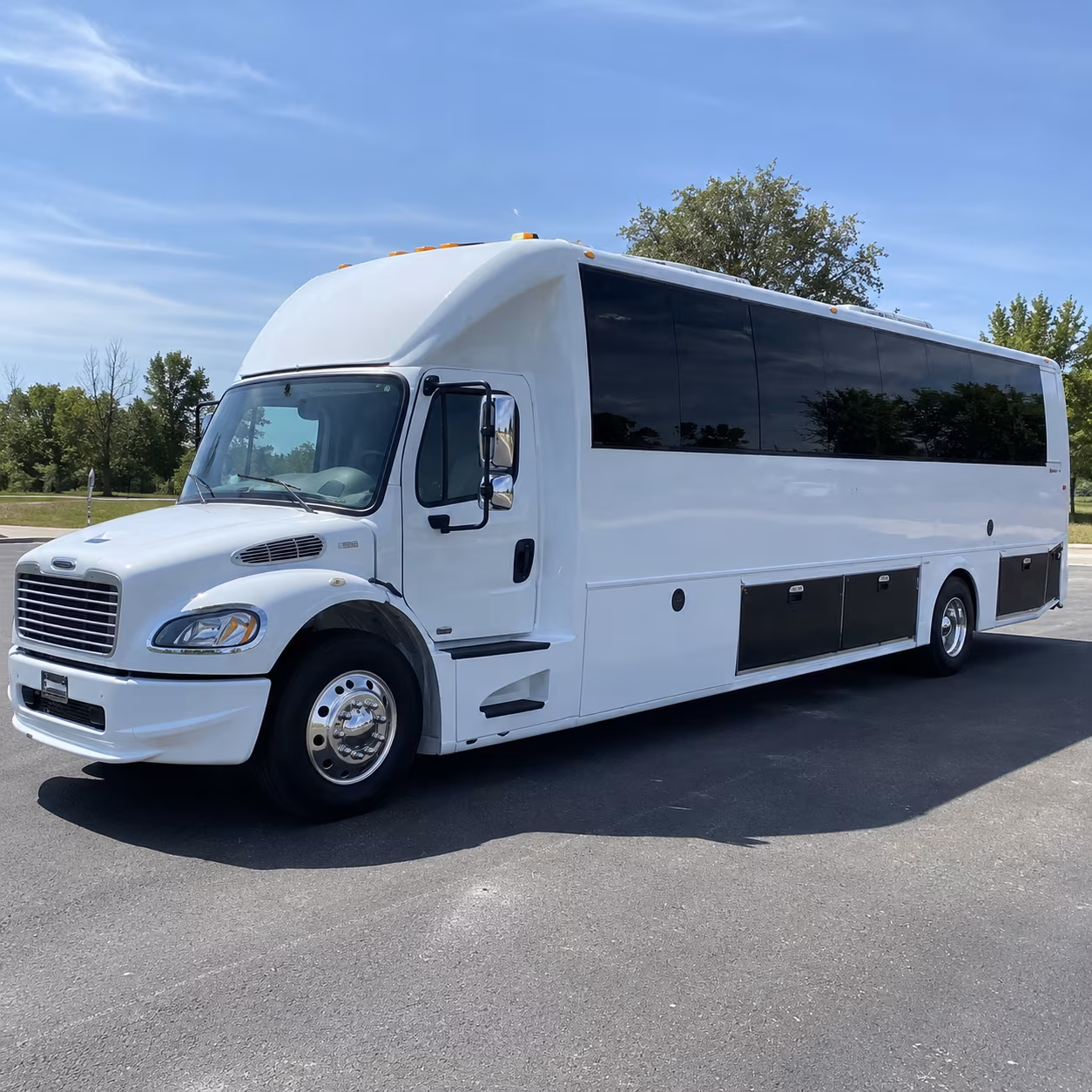 aurora 40 passenger party bus