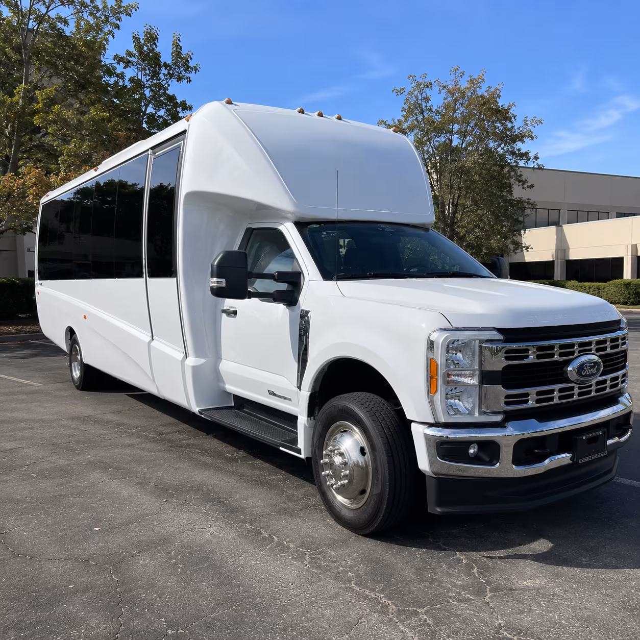 aurora rent a charter bus for aurora concerts events