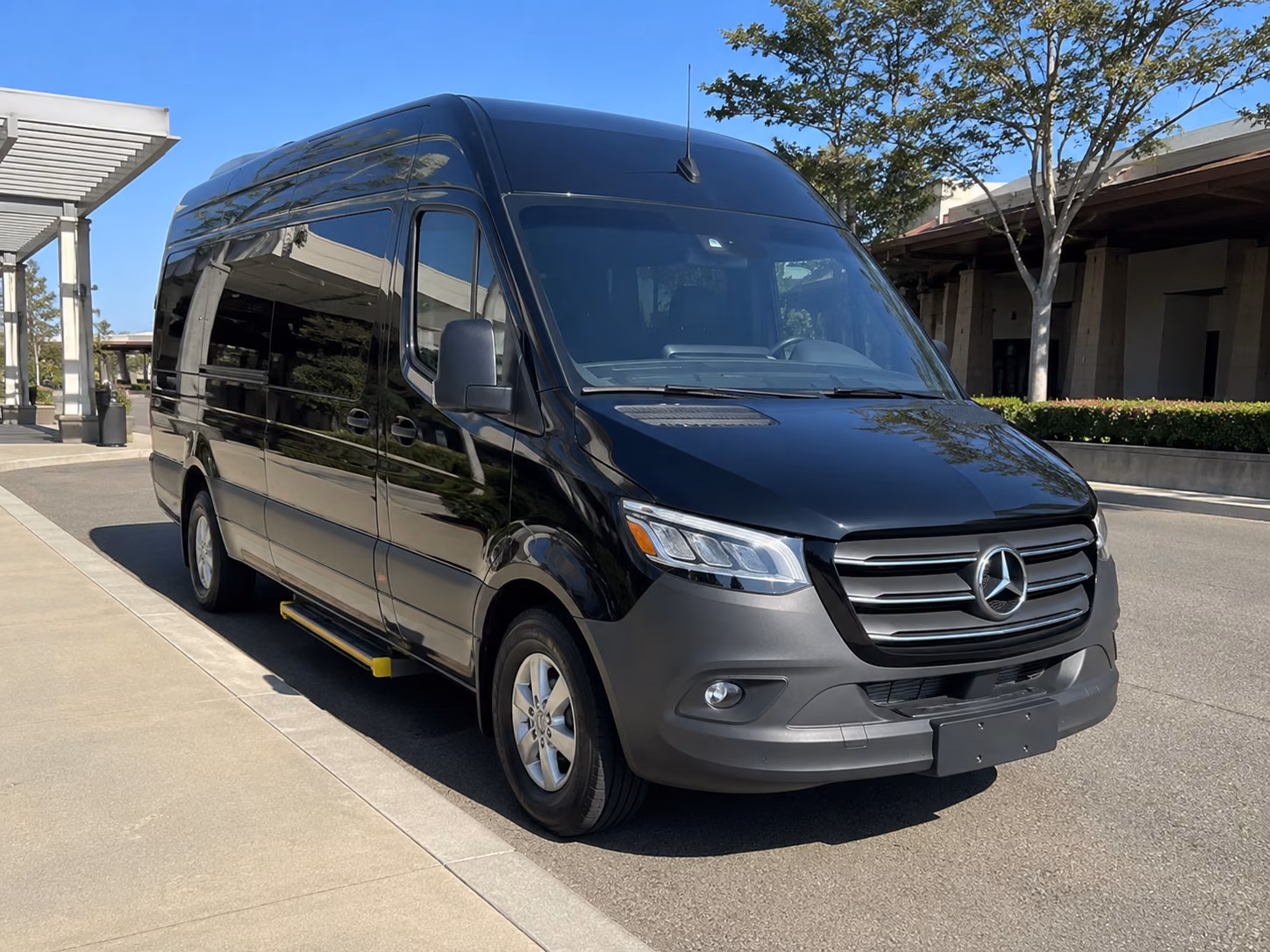aurora winery shuttle bus rentals