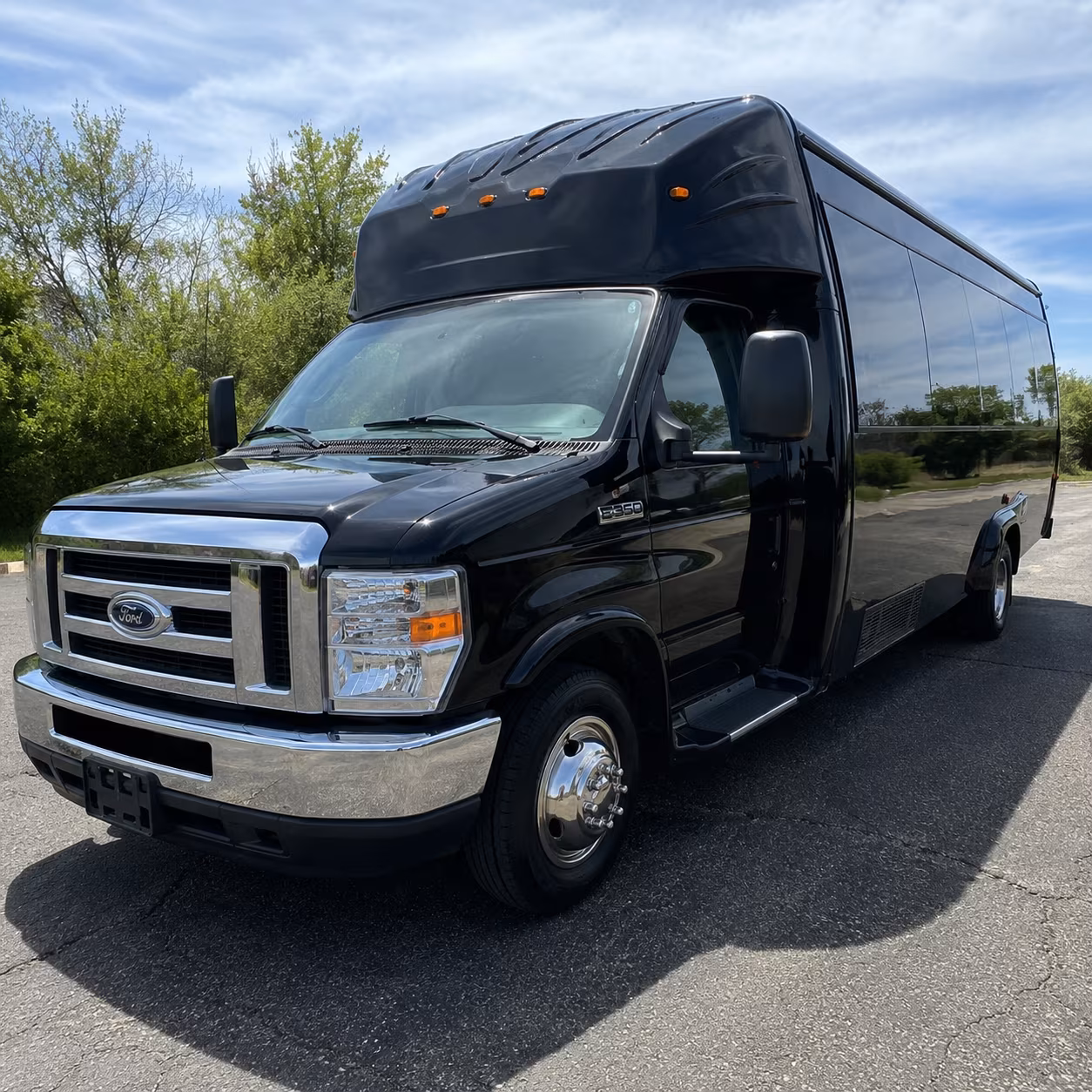 boulder quinceanera sweet 16 party bus rental
