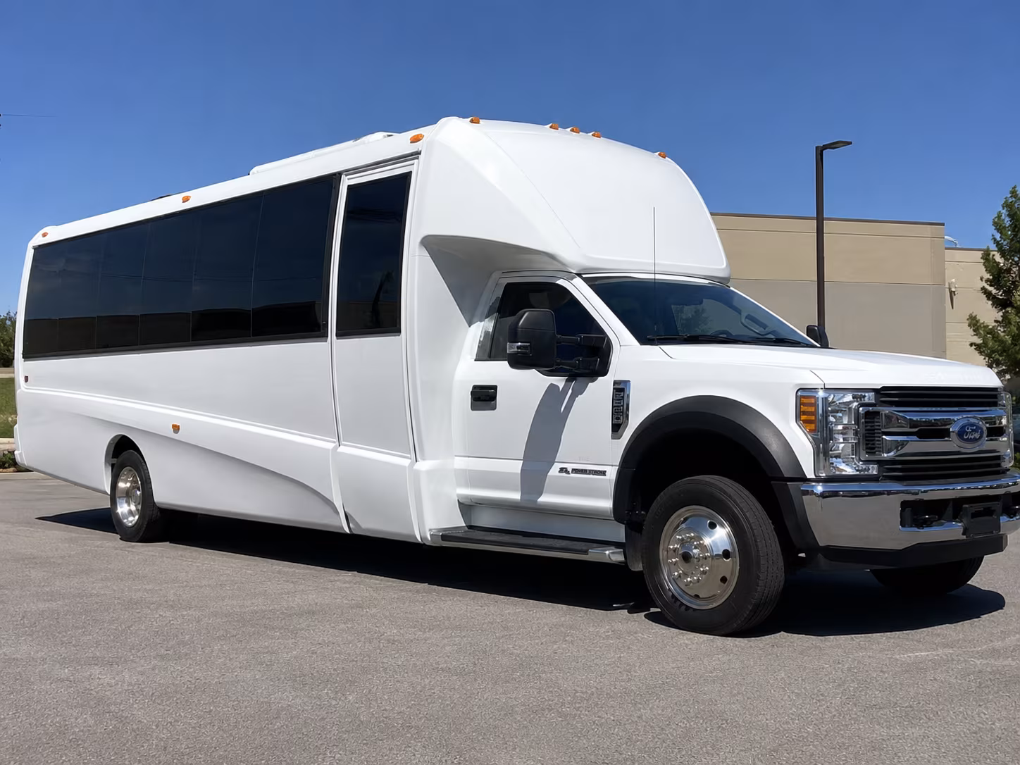 broomfield comfortable charter bus rentals for broomfield school field trips