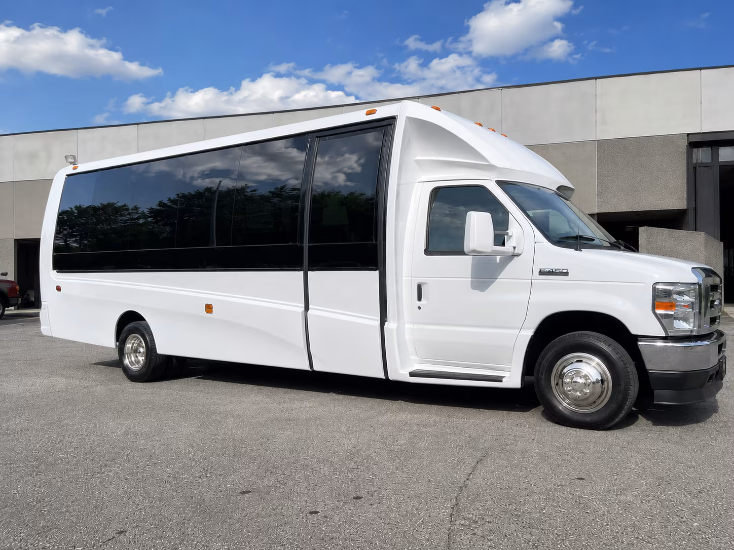 how the type of bus changes the price in boulder colorado
