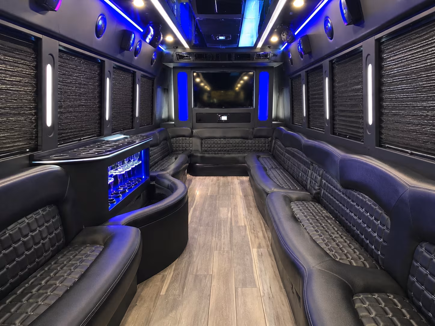 lakewood bus rentals