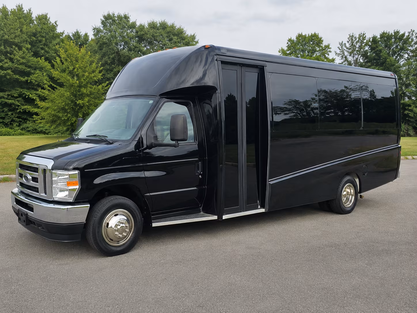 longmont wine tasting charter bus rentals in longmont